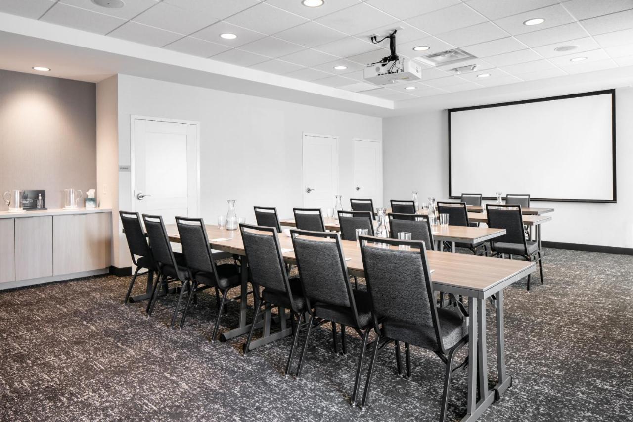 Towneplace Suites By Marriott Madison West, Middleton Ngoại thất bức ảnh
